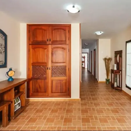 فيلة Casa La Vera *